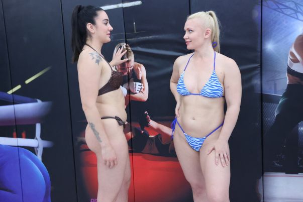 Natalie Pauer vs. Sistiana